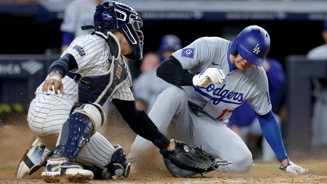 8回に激走をみせたドジャースの大谷翔平選手(写真：USA TODAY Sports/ロイター/アフロ)