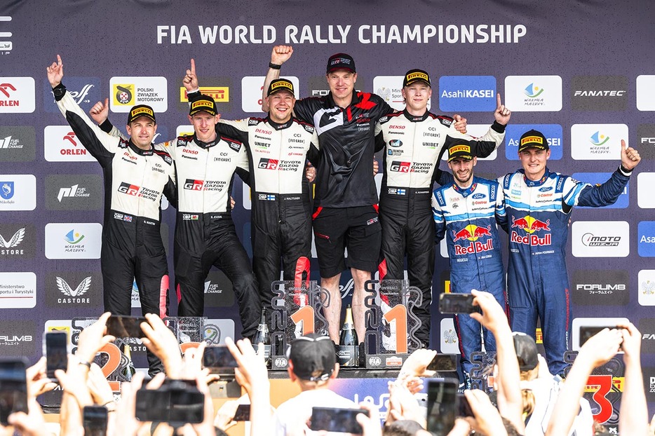 2024年WRC第7戦ラリー・ポーランド　表彰式