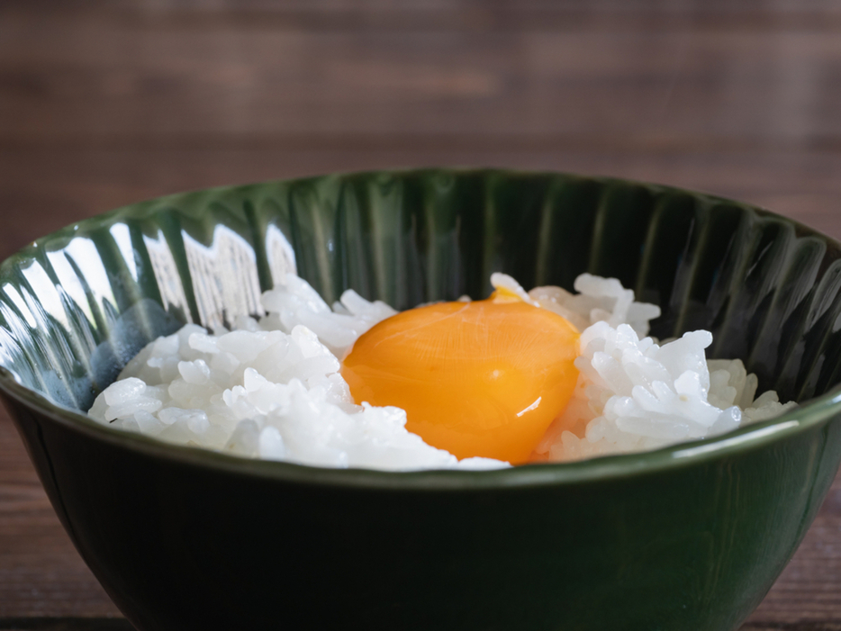新卒で一人暮らし、夜はコスパ重視で「卵かけご飯」と「納豆ご飯」を交互に食べています。栄養面に問題はありますか？