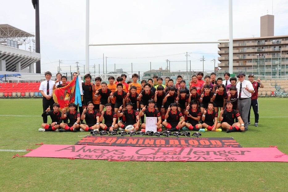 みごと大会連覇を果たした東生野中（写真/BBM）