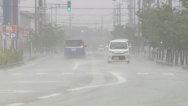 1日未明から昼前にかけ大雨か(30日午前9時福井市)