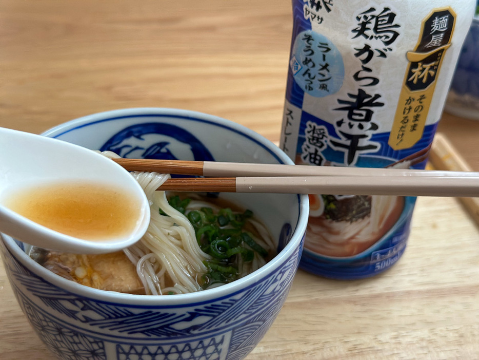 「鶏がら煮干つゆ（醤油）」