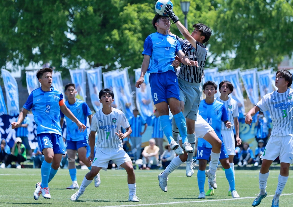 桐光学園vs平塚学園(写真＝K.Nishiyama)