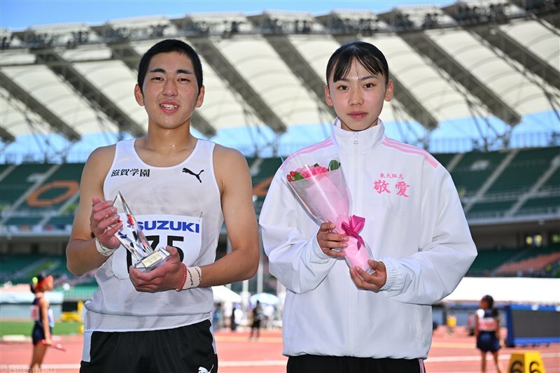 男女800mで昨年の北海道インターハイを制した落合晃（滋賀学園3、左）と久保凛（東大阪大敬愛2）。写真は5月の静岡国際