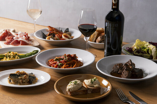 メニューにはイタリア・ヴェネト料理の名物や、現地トラットリアの定番など歴史ある料理が並ぶ