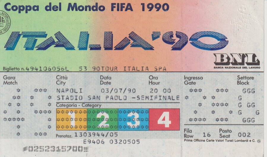 1990年ワールドカップ、ナポリでの準決勝はナポリ所属のマラドーナがイタリア代表相手に勝利。提供／後藤健生