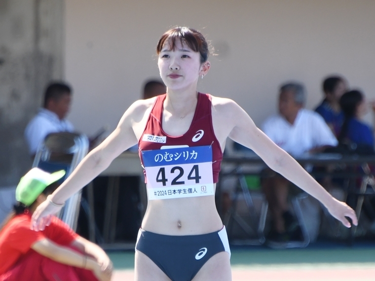 学生個人選手権女子400mに出場した立命館大の山本亜美（撮影・井上翔太）