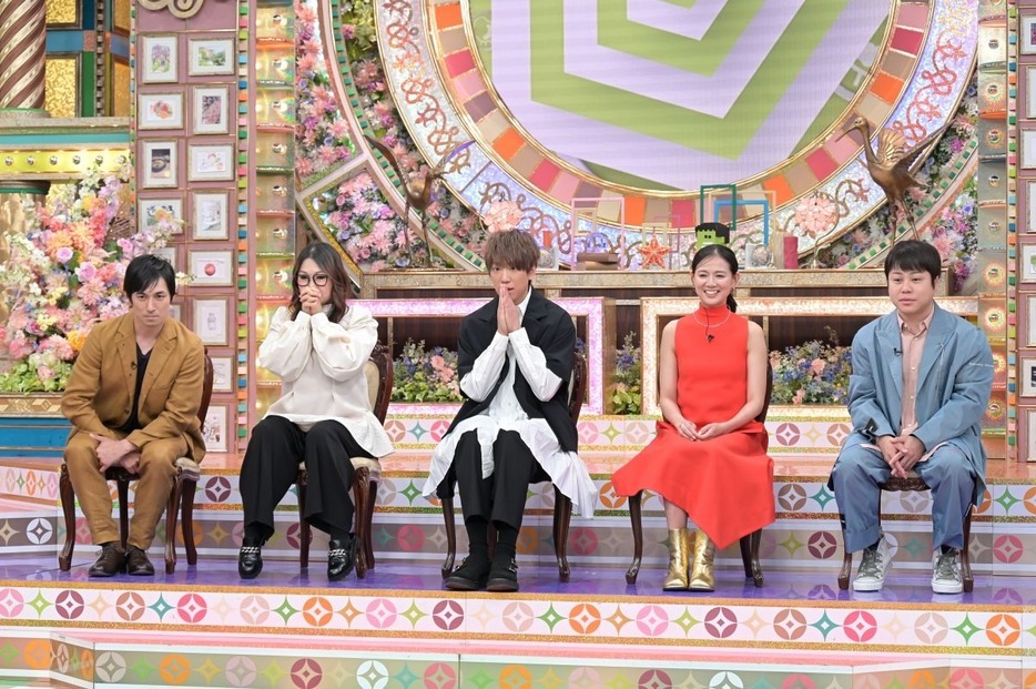 （左から）高橋光臣、ギャル曽根、小山慶一郎、篠原ゆき子、井上裕介