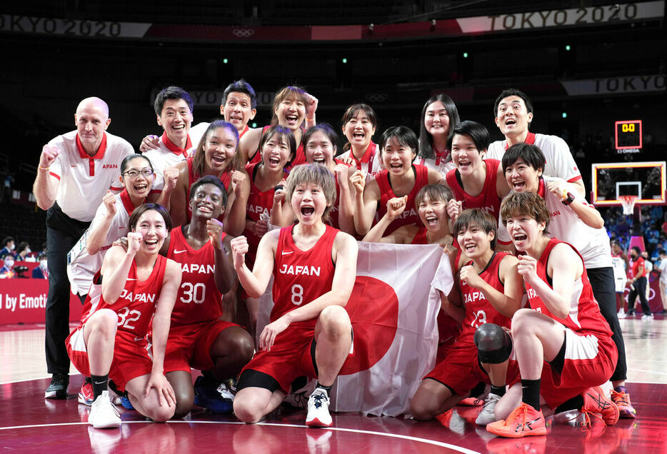 ２１年東京五輪で銀メダルを獲得した女子日本代表