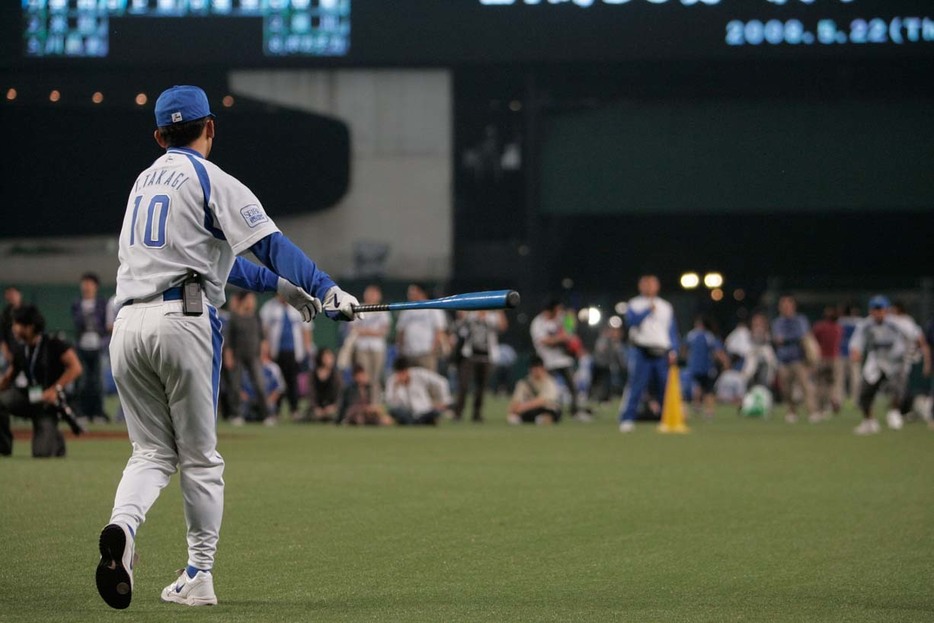 サラリーマンナイトが7月5日に復活！（写真：球団提供）