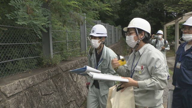 岡山市職員らが土砂災害警戒区域を点検