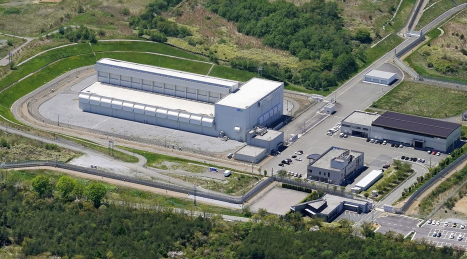 使用済み核燃料の中間貯蔵施設＝2020年5月、青森県むつ市