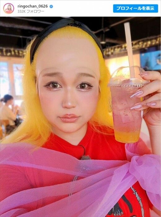 りんごちゃん、美輪明宏のものまね姿を披露　※「りんごちゃん」インスタグラム