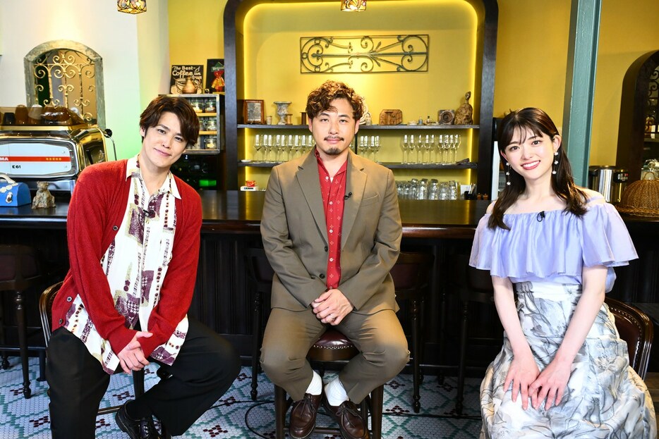 『大切なことはすべてアニメが教えてくれた』　左から宮野真守、平子祐希（アルコ＆ピース）、松村沙友理