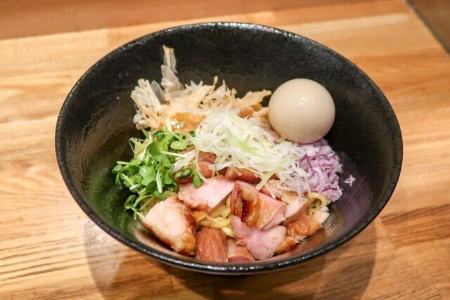 人気ラーメン店のまぜそば専門店がオープン