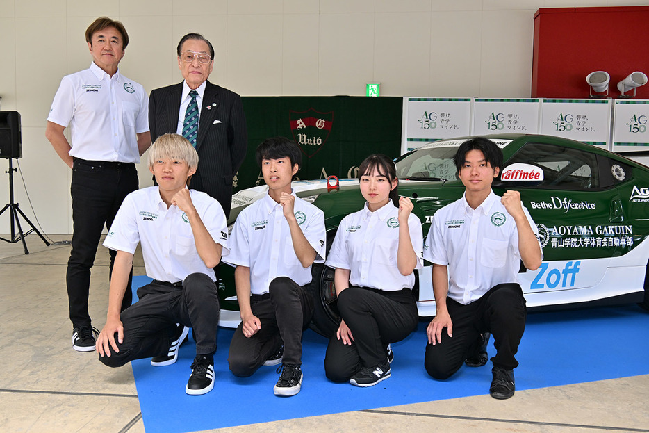 スーパー耐久第2戦富士24時間耐久レースの場で青山学院の体育会自動車部がチームを結成して本格的なレース活動を行うことを発表した。