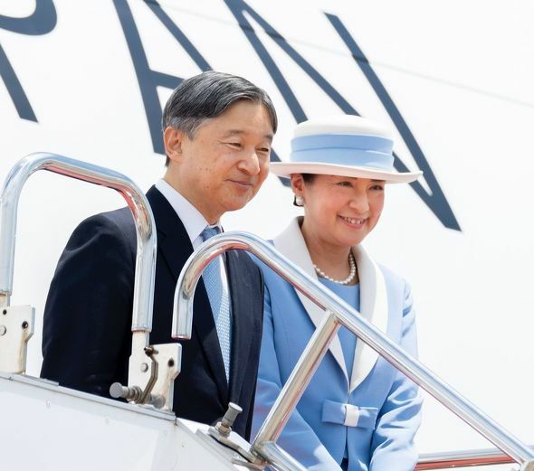 東京国際空港（羽田空港）を出発された際の天皇皇后両陛下（画像出典：宮内庁公式Instagram）