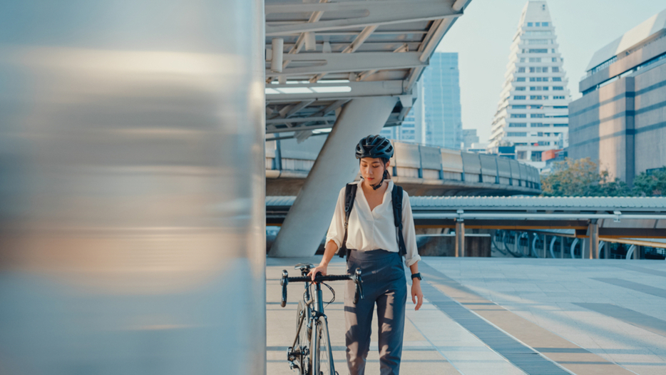 電車通勤ですが、正直にいうと自転車通勤でも大丈夫な距離です。「交通費」をもらいながら自転車通勤するのはダメでしょうか？