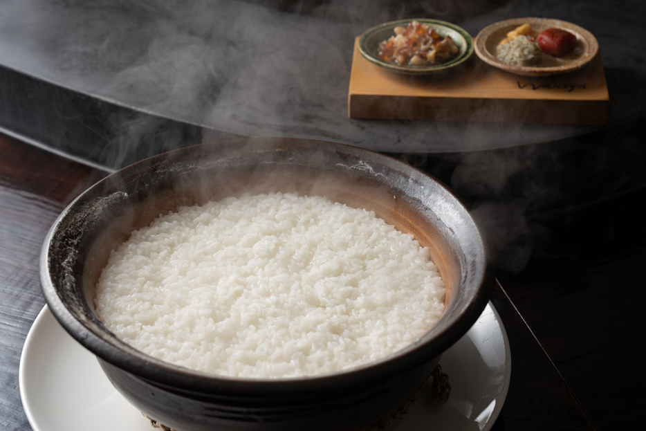 料理人歴50年、中華の巨匠・脇屋シェフが表現する“中華鍋を使わない中華料理”