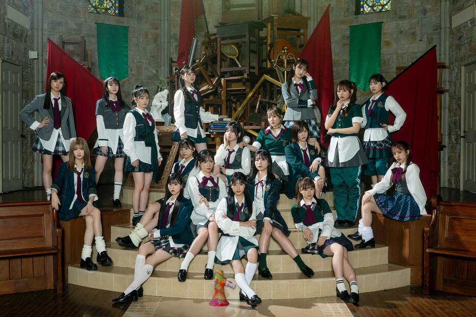 AKB48の最新シングル「恋　詰んじゃった」新アーティスト写真（C）AKB48