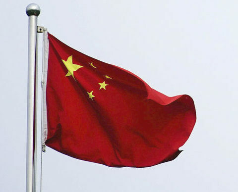 中国の国旗（ロイター＝共同）