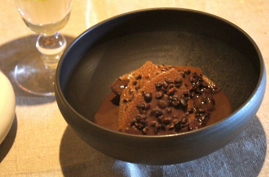 知られざる奈良の魅力的な食材を使ったデザートコース