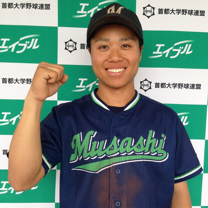 武蔵大・松本は二部リーグでの勝負強い打撃を、入れ替え戦でも披露している
