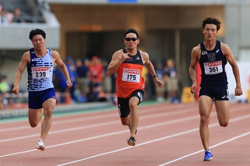日本選手権男子100m1組は東田旺洋（中央）、栁田大輝（右）が1着、2着。小池は5着で決勝進出を逃した