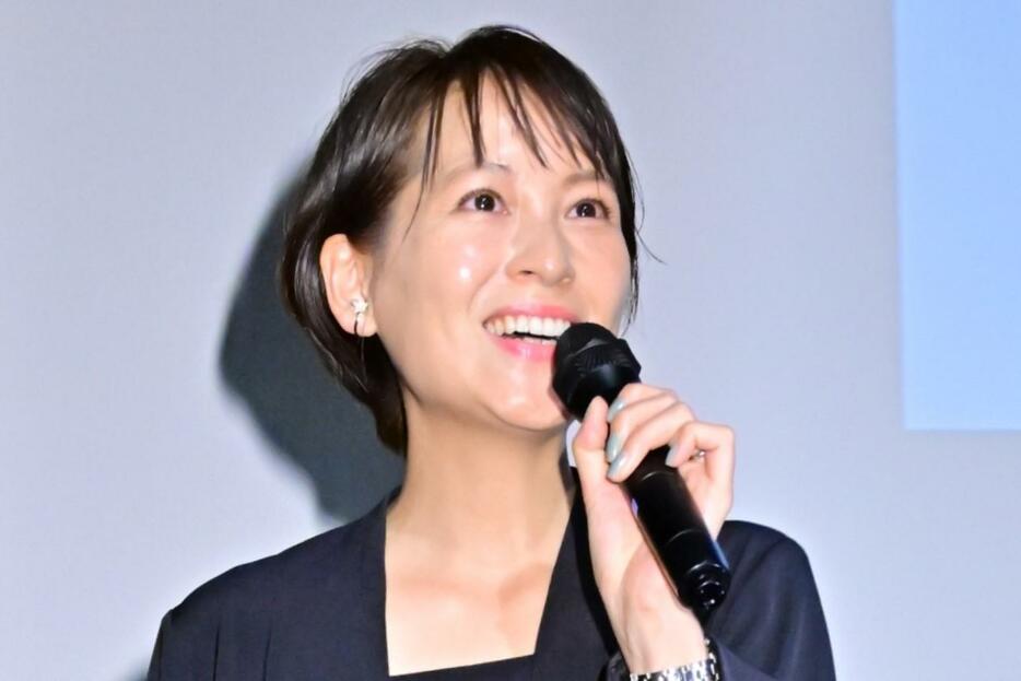 映画「違国日記」の公開直前イベントに出席した青木裕子さん