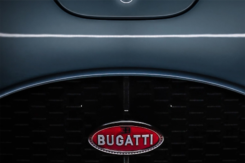 2024年6月20日に発表されるブガッティの新モデルのティザーが始まった
