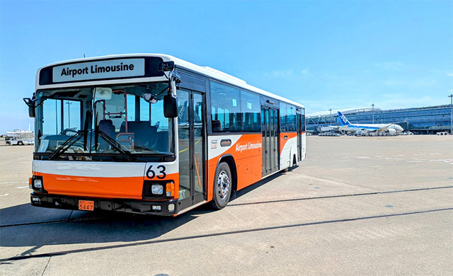 ランプバスの運行に配車システムを導入した羽田空港（空ビル提供）