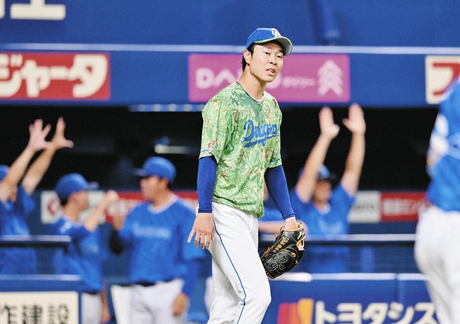 中日―ＤｅＮＡ　４回表、佐野に先制二塁打を許した高橋宏