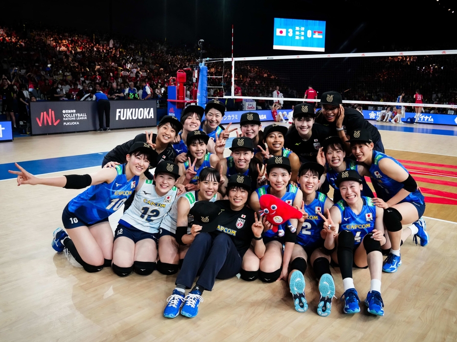 女子日本代表【写真：Volleyball World】