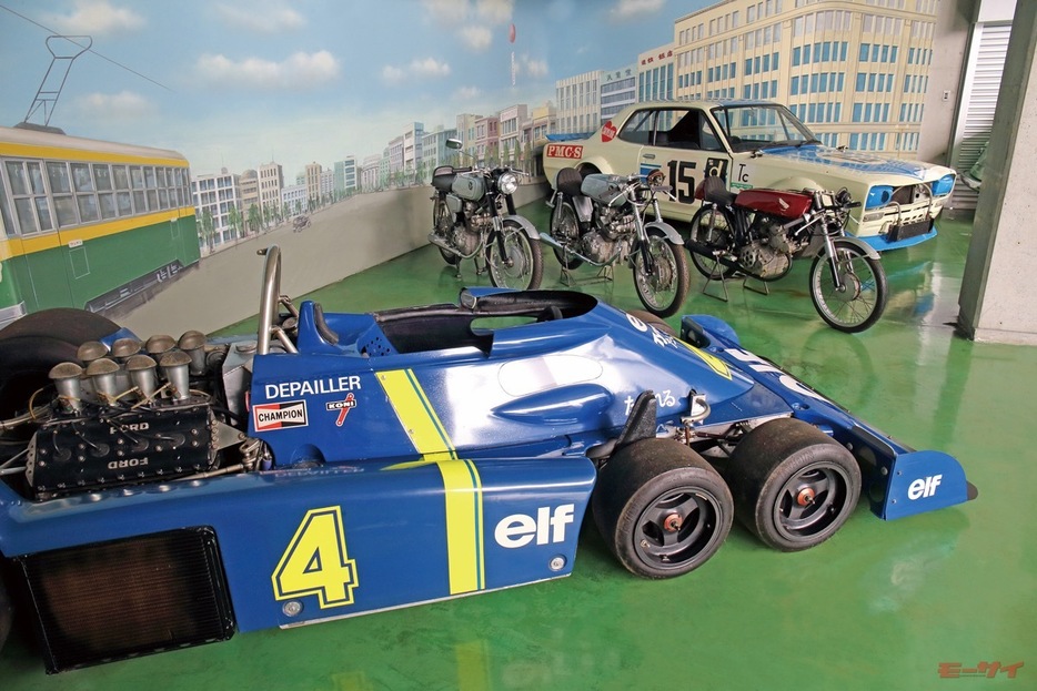 ■「河口湖自動車博物館」タイレルP34の展示