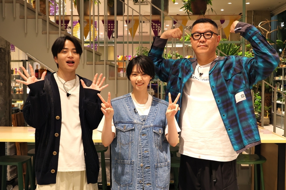 『何か“オモシロいコト”ないの？』より菊池風磨、西野七瀬、長谷川忍　（C）フジテレビ