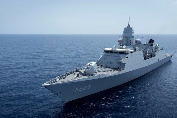 今回来日したオランダ海軍の・ゼーヴェン・プロヴィンシェン級フリゲート2番艦「トロンプ」（画像：オランダ国防省）。