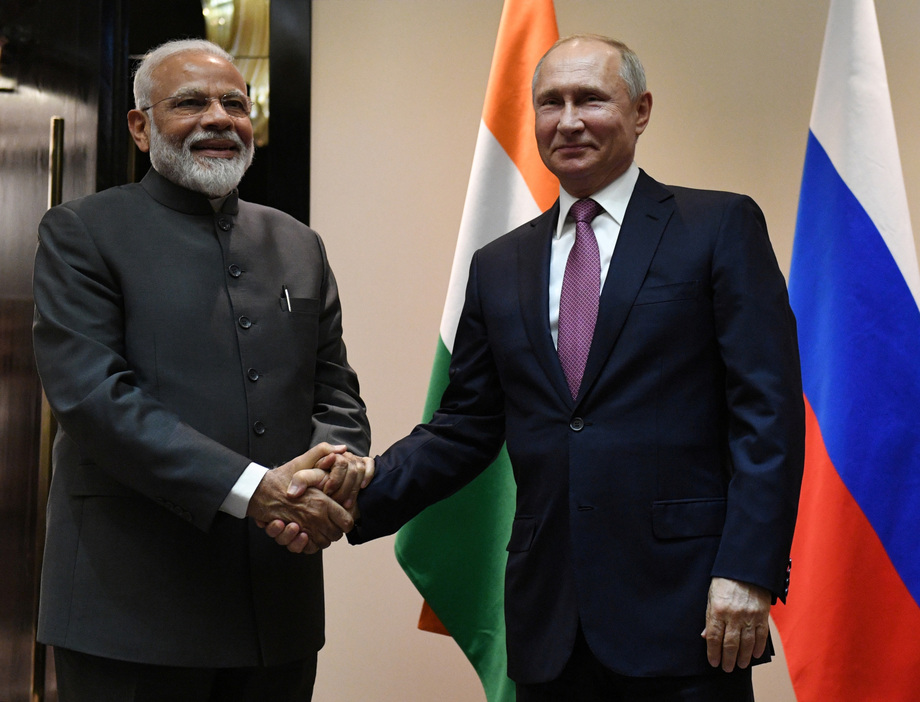 　６月２５日、ロシア通信（ＲＩＡ）は大統領府関係者の話として、インドのモディ首相（写真左）のロシア訪問を巡って調整が行われていると報じた。写真右はロシアのプーチン大統領。提供写真（２０２４年　ロイターSputnik/Grigory Sysoyev/Kremlin）