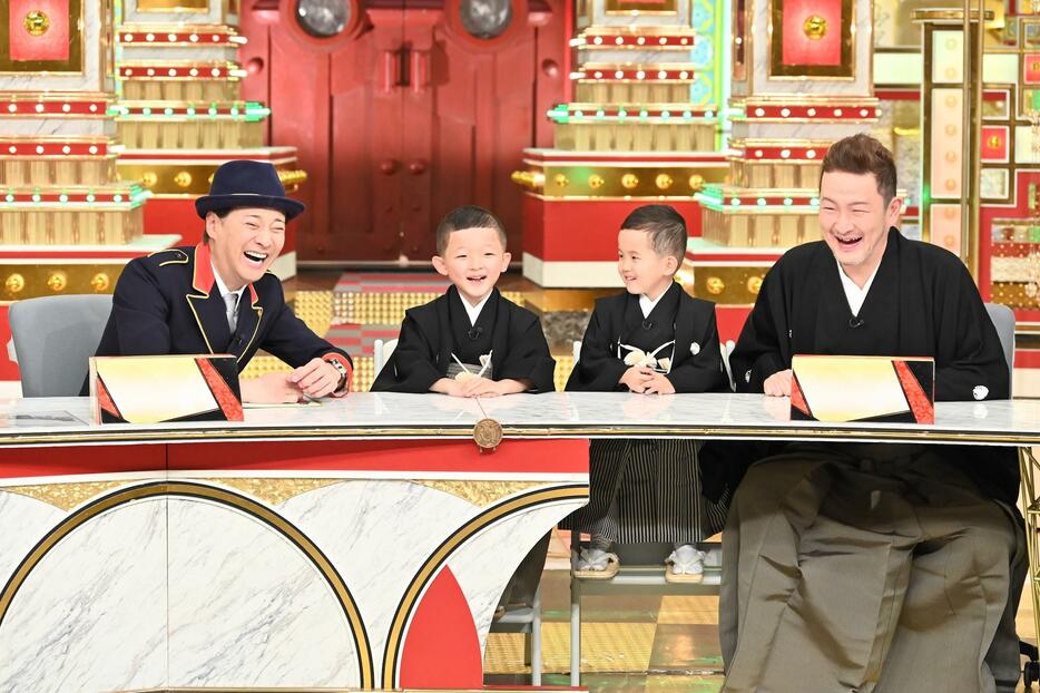 「中居正広の金スマ」にゲスト出演する中村獅童さん（右）＝（C）TBS