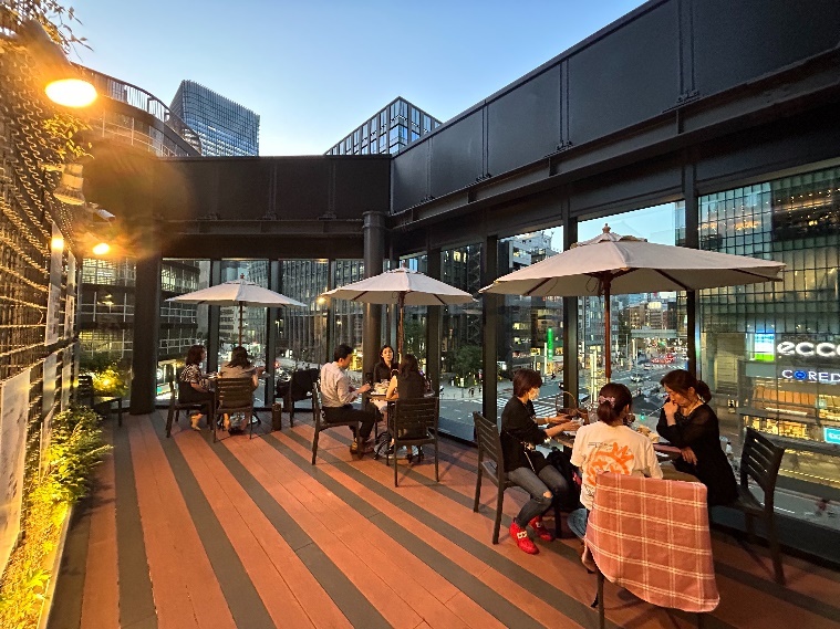 東京・日本橋の屋上でクラフトビールを　滋賀県が「琵琶ガーデン」をオープン