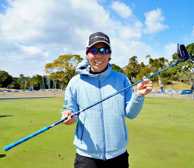 女子ツアー屈指の飛ばし屋・穴井詩