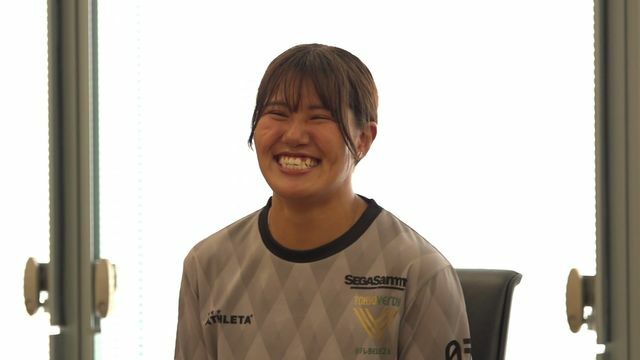 WEリーグのシーズン終了報告で日本テレビを訪れた日テレ・ベレーザの田中桃子選手