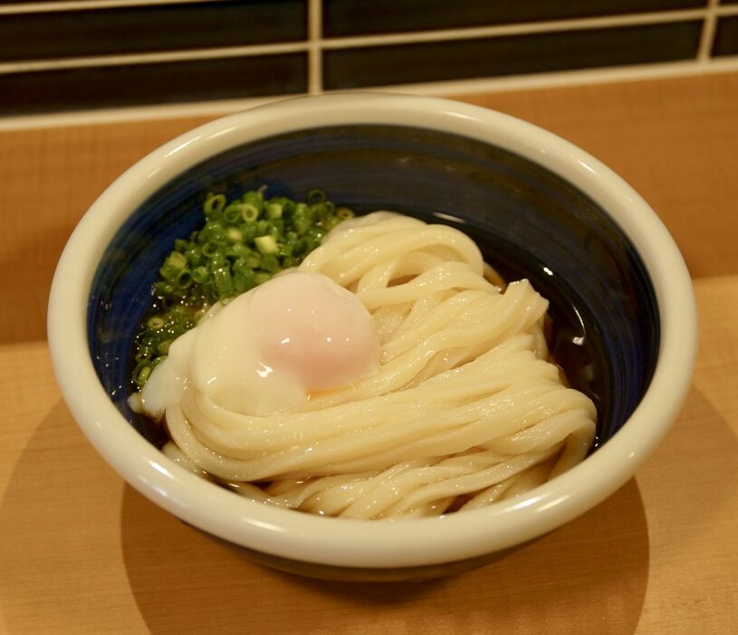 「さぬきうどん科」卒の店主が作る、本場さぬきうどん