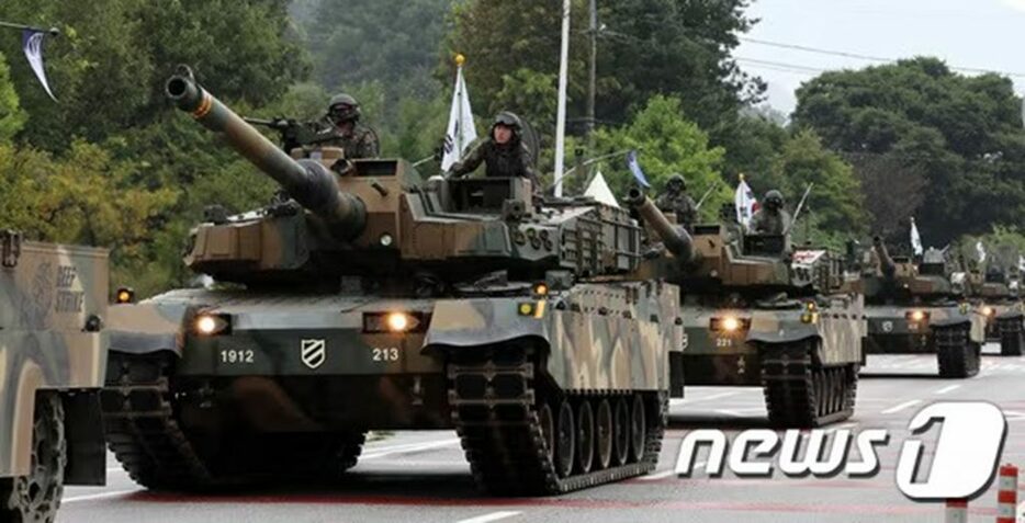 ポーランド軍が導入したK2戦車(c)AFP/news1