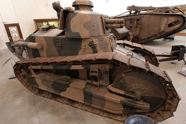 世界の戦車の原型になったといわれるルノー「FT-17」（画像：パブリックドメイン）。