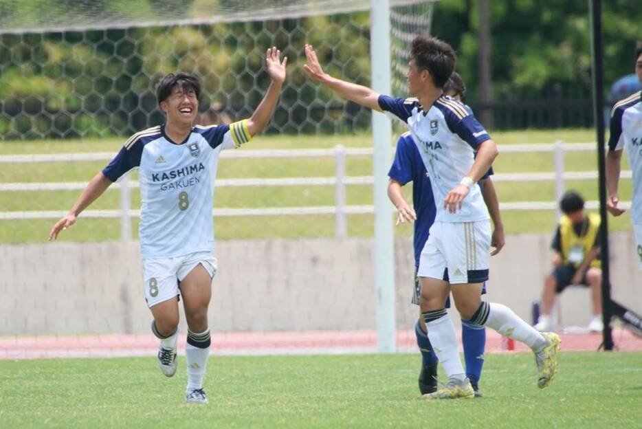 鹿島学園イレブン(写真＝矢島公彦)