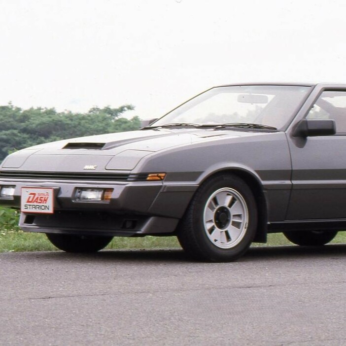 ハイパワー車が続々と登場する中、1984年にシリウスダッシュエンジンを搭載してグロス200psで登場した。