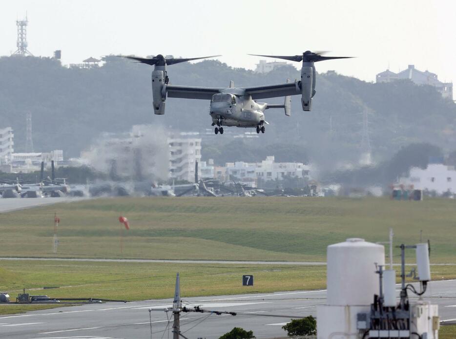 米海兵隊のMV22オスプレイ＝3月、沖縄県宜野湾市の米軍普天間飛行場