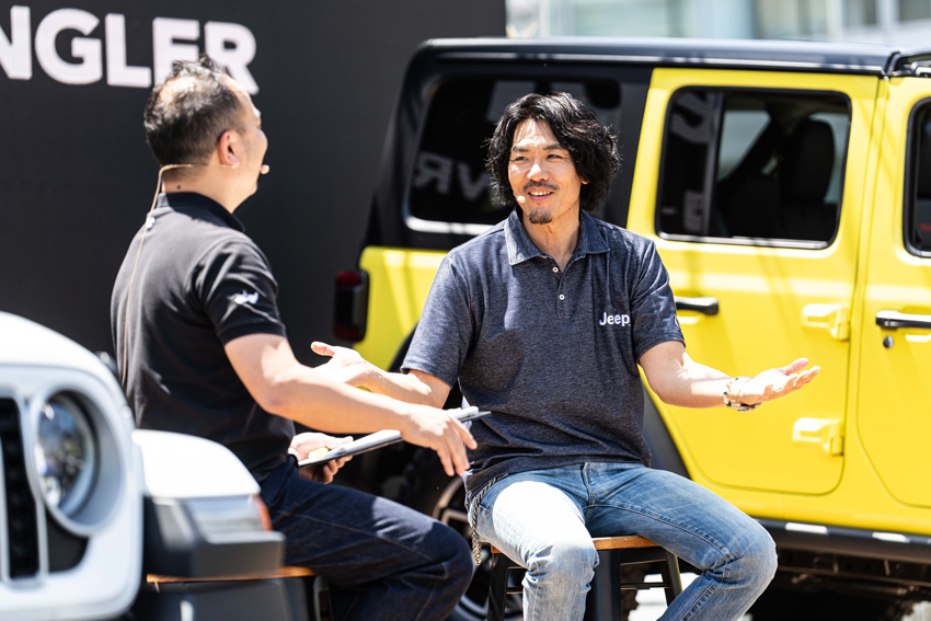 トータルテンボス藤田「JEEP愛」を語る。刷新された新型ラングラーお披露目会に登壇！