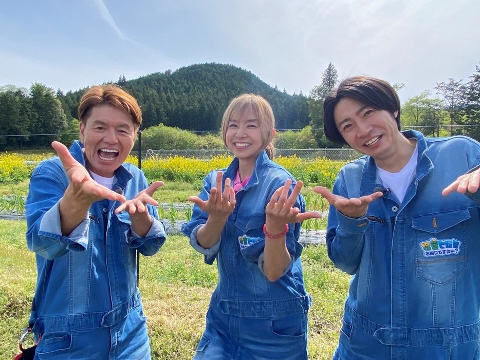 左から）ヒロミ、山口智子、相葉雅紀　©テレビ朝日