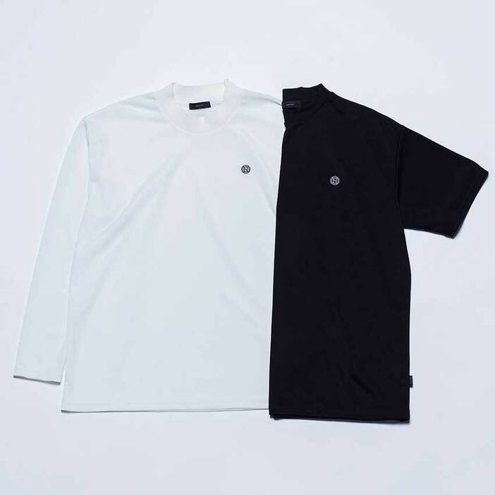 左：「リアミド メッシュ ロングスリーブシャツ」2万5300円、右：「リアミド メッシュ モックネックTシャツ」1万9800円／オブシディアン